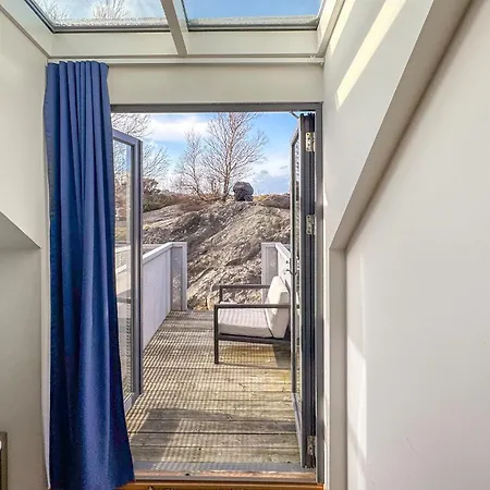 Lägenhet In With House Sea View